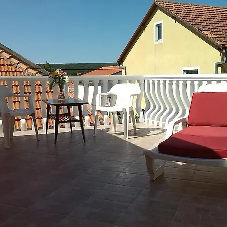 Apartament Batarilo