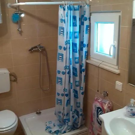 Batarilo アパート *