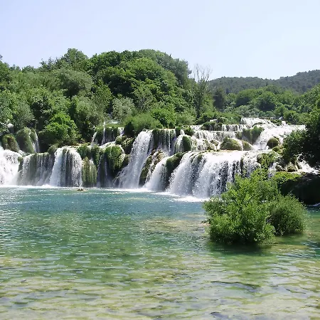 アパート Batarilo